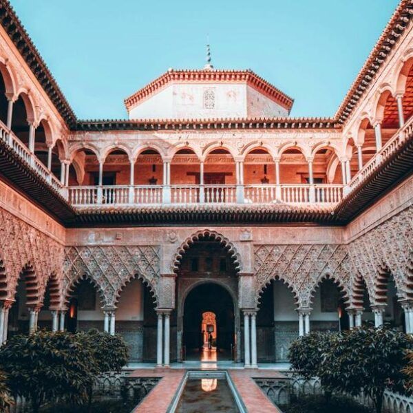 Royal Alcázar First Entry: Crowd-Free Morning Tour