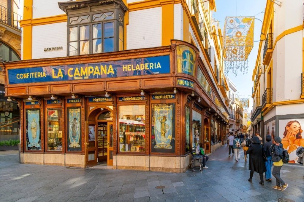 Contemporary design and shopping in Seville
