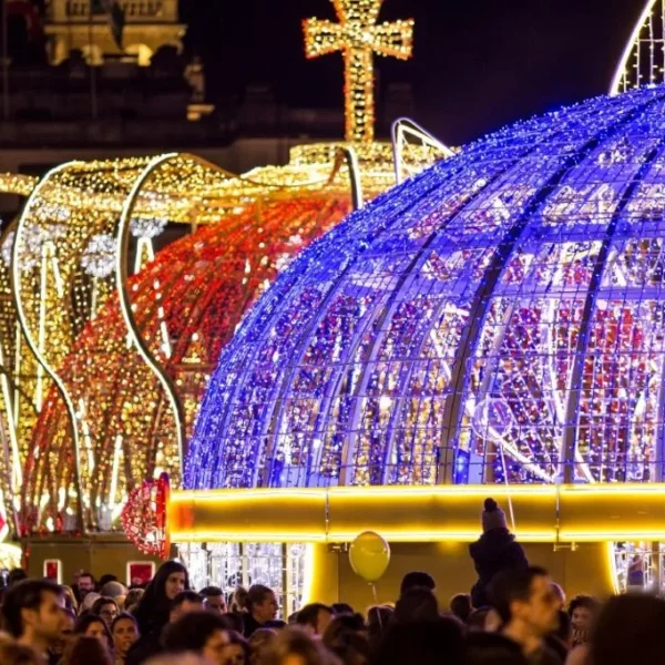 Seville Christmas Magic Tour: Lights, Legends & Culture