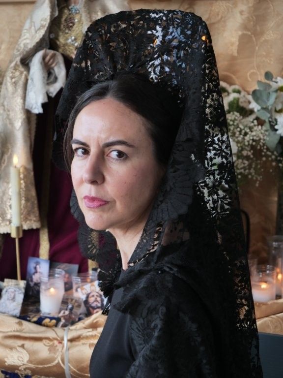 Spanish Mantilla Experience in Seville